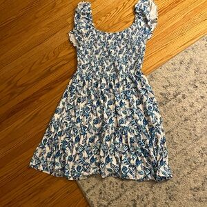 Lilly Pulitzer Jilly Smocked Dress In Blue/White Shell Collector - Size L
